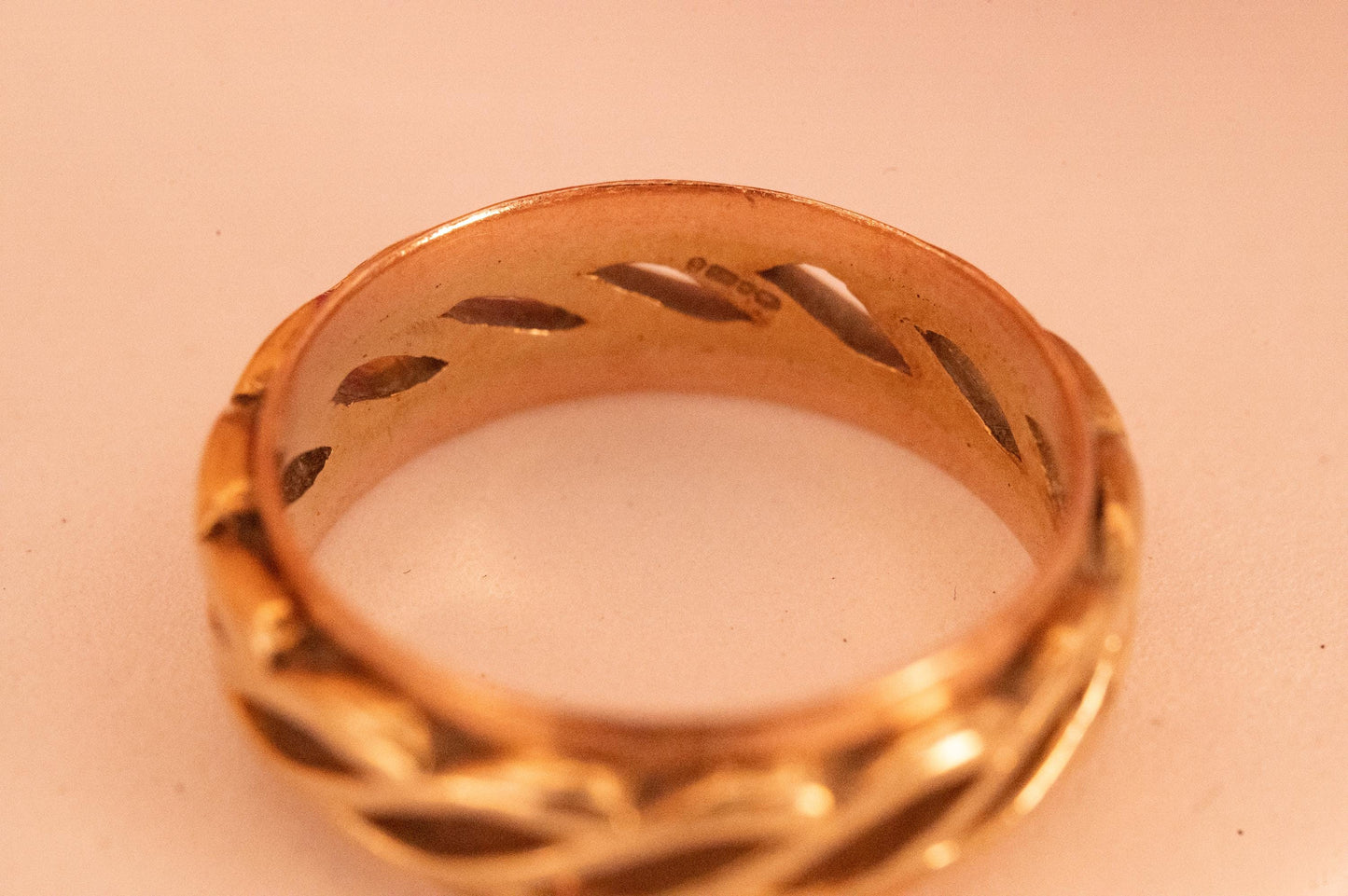 Vintage Clogau Men Celtic Weave Heavy Solid Gold Band Ring in 9ct Yellow and Rose Gold
