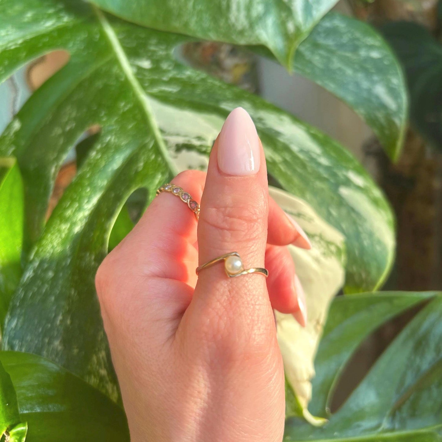 pretty as thumb ring - dainty vintage ring