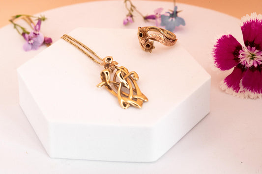 matching items available - Clogau heritage welsh daffodil in rare Welsh gold in 9ct and marching ring.