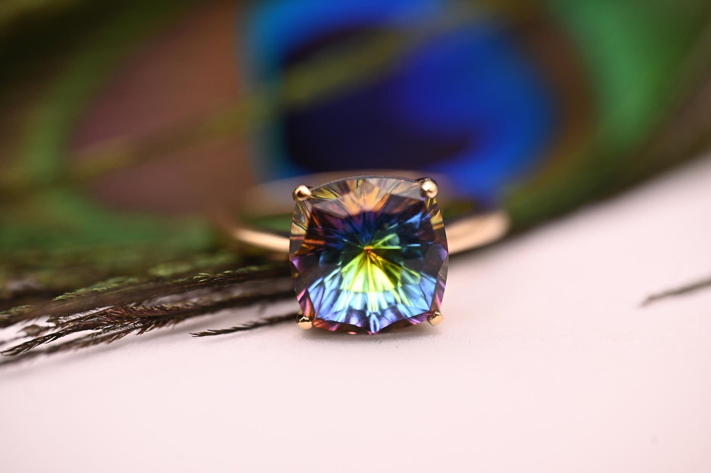 Beautiful Vintage Sterling Silver - Gold Gilded - Mystic Topaz Solitaire - Cocktail Dress Ring