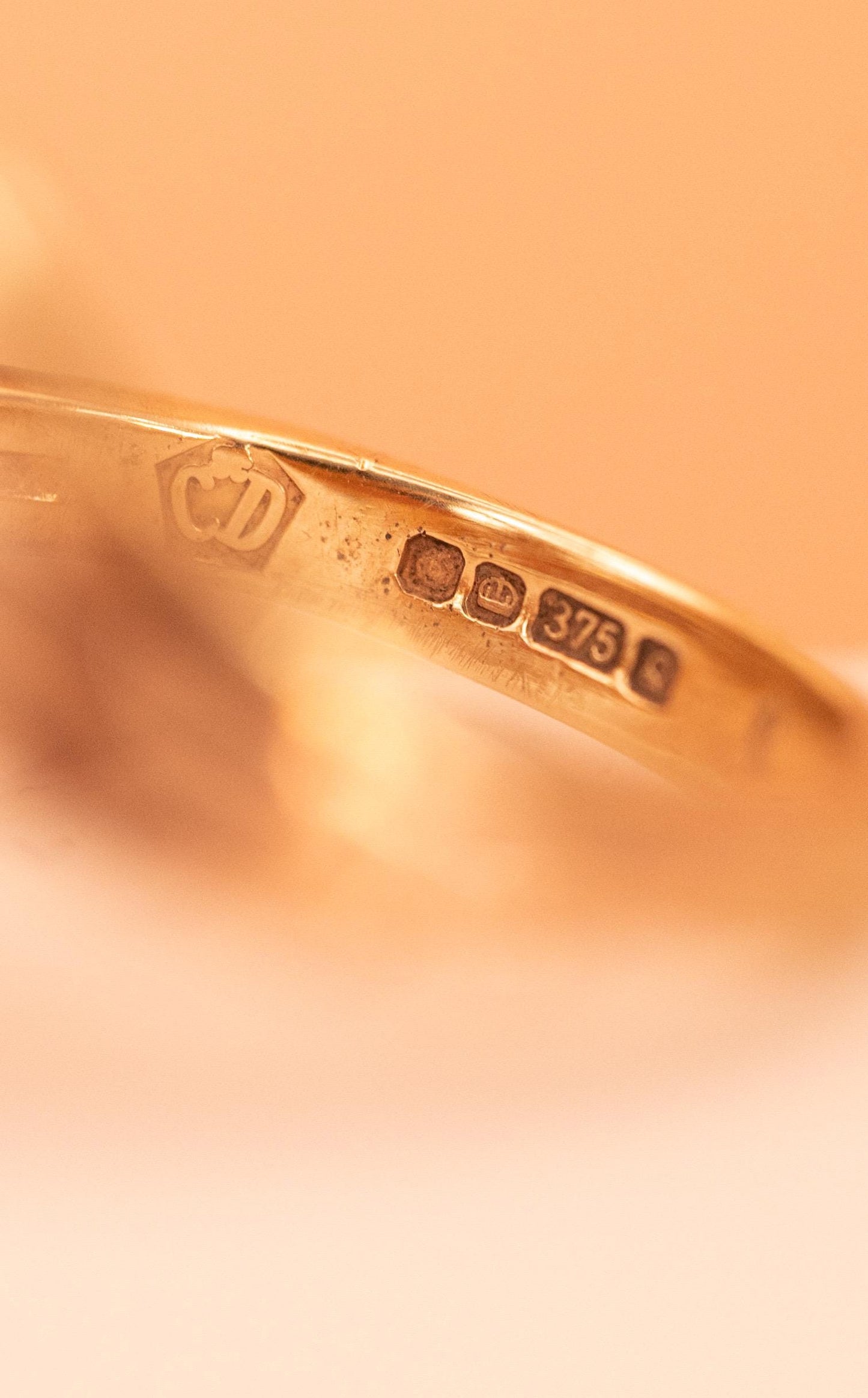 hallmarking - Clogau stamp, 375, Edinburgh assayed