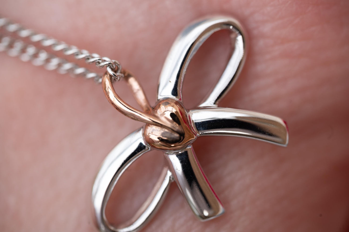 Gorgeous Welsh Clogau Sterling Silver and 9ct Welsh Rose Gold Bow Necklace
