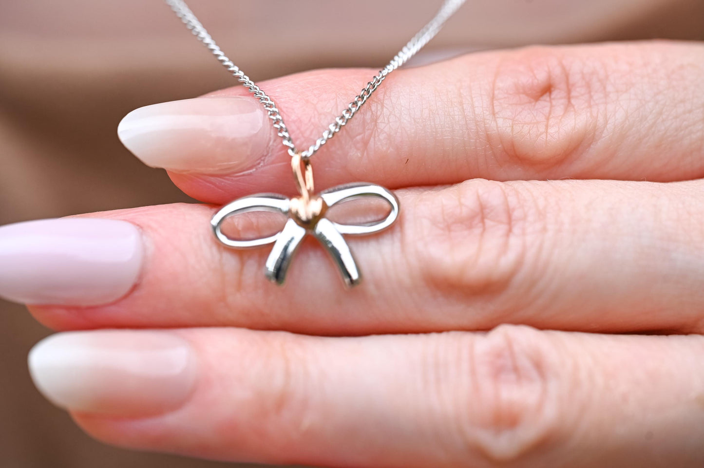 Gorgeous Welsh Clogau Sterling Silver and 9ct Welsh Rose Gold Bow Necklace