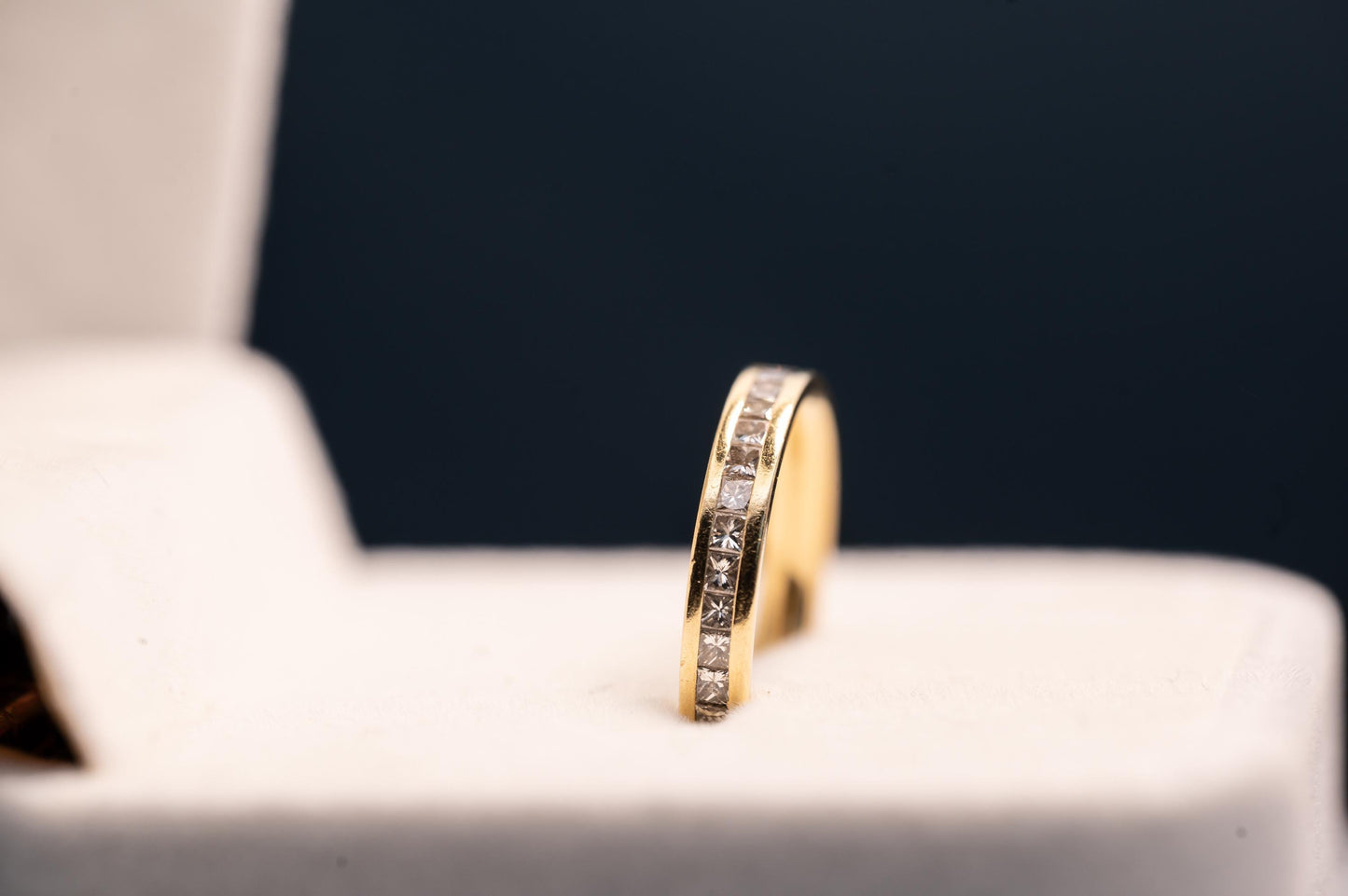 rare find- Renowned Fine Bridal Jewellery by Domino England Full Band Eternity with Princess Cut Brilliant Diamonds with 1.225 ct made with lush 18ct yellow gold - a perfect sophisticated diamond ring