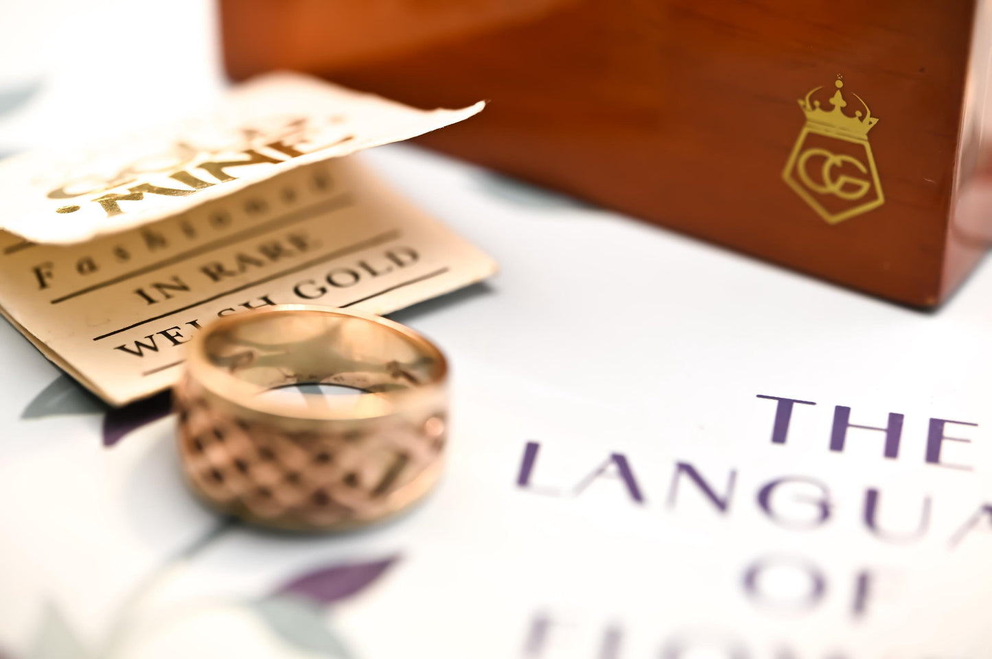Vintage Real Clogau - Rare Welsh Gold 9ct Yellow and rose gold 12mm Guinevere Limited Edition Ring Celtic Bands Mens- heirloom jewellery