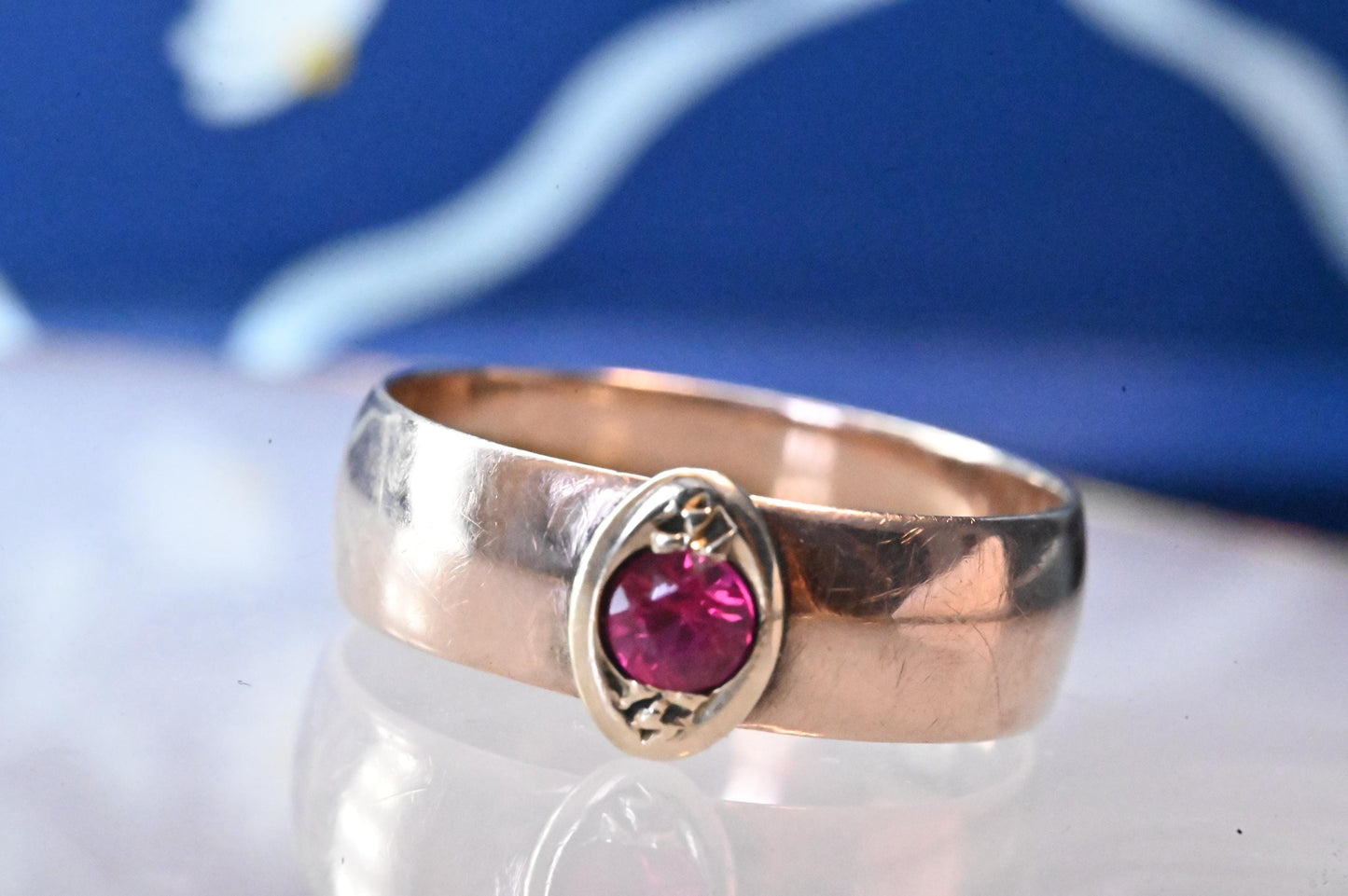 Unique Edwardian 1915 9ct Gold Wedding band Ring with Real Ruby - Statement Ring