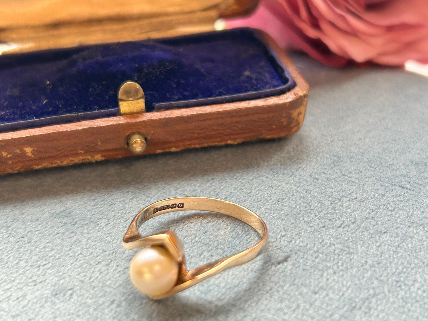 Stunning Vintage Mid-Century Natural Pearl 9ct Yellow Gold Ring size 9, English Gold Jewelry, Real Champagne Pearl Ring 9k Gold Bridal