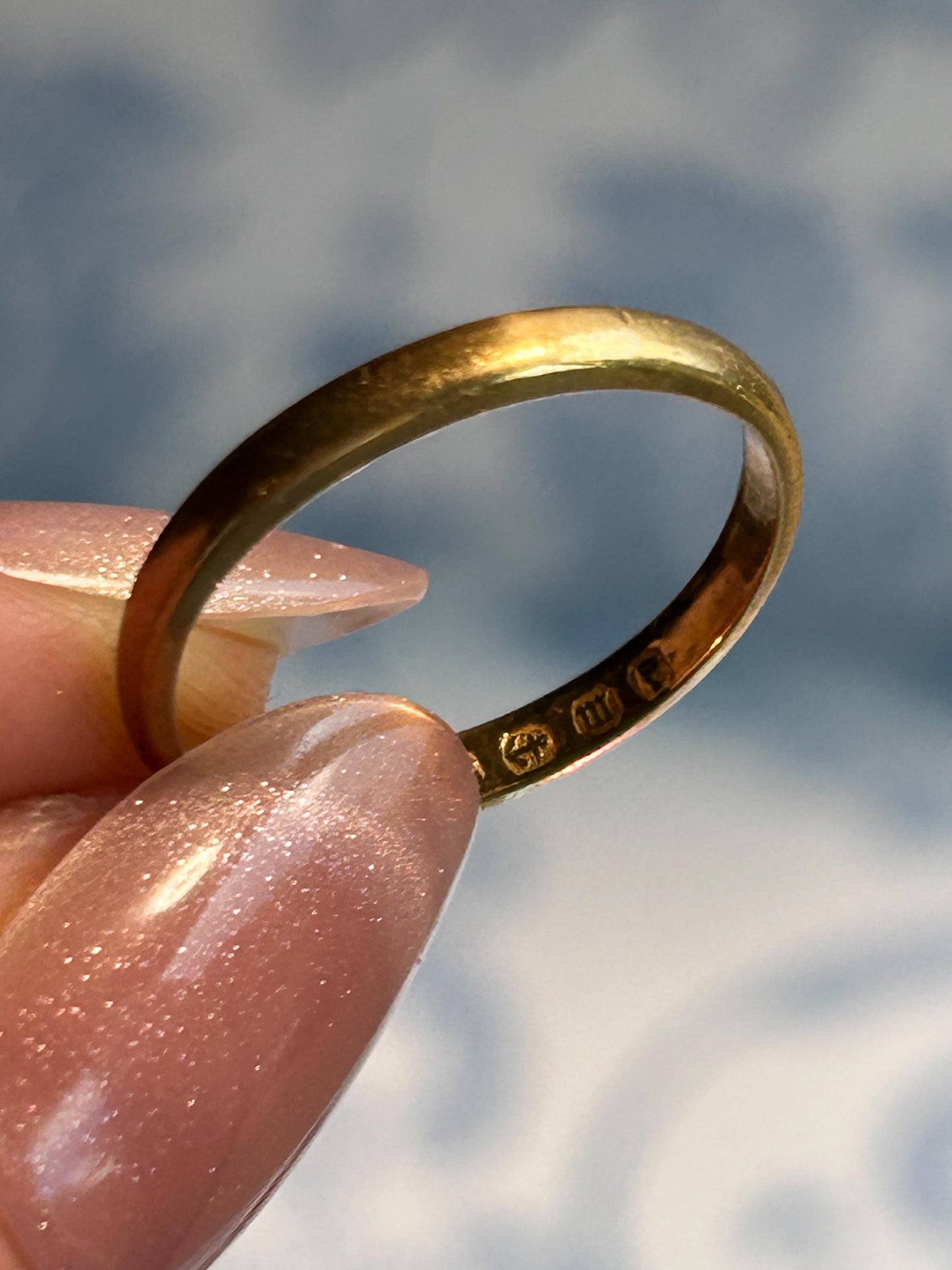 Antique 22ct Gold Wedding Band: Birmingham 1886 Victorian Ring, Size 6, beautiful old gold slim band ring, English hallmarked jewelry