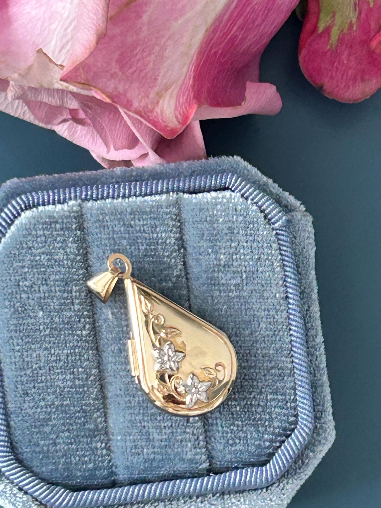 Vintage 90's Tear Drop Photo Locket Pendant, 9ct yellow and white gold - Birmingham Assayed, Dainty Photo Jewellery, Sentimental Gift