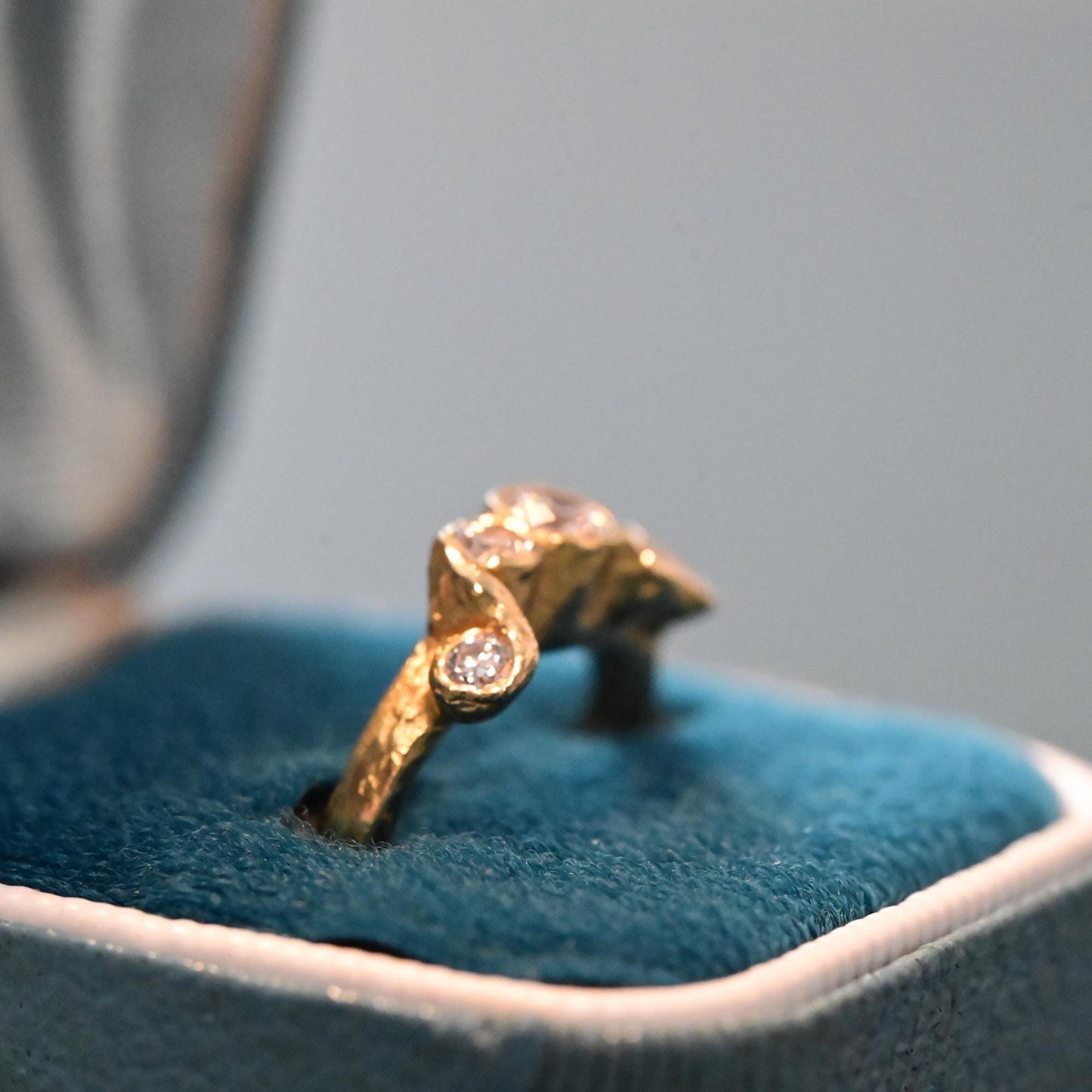 Stunning Vintage Handmade 18ct Solid Gold Eternity Diamond Ring, Unique Artisan 1CT Diamond Jewellery, 70s Statement Heirloom Jewelry - Rare