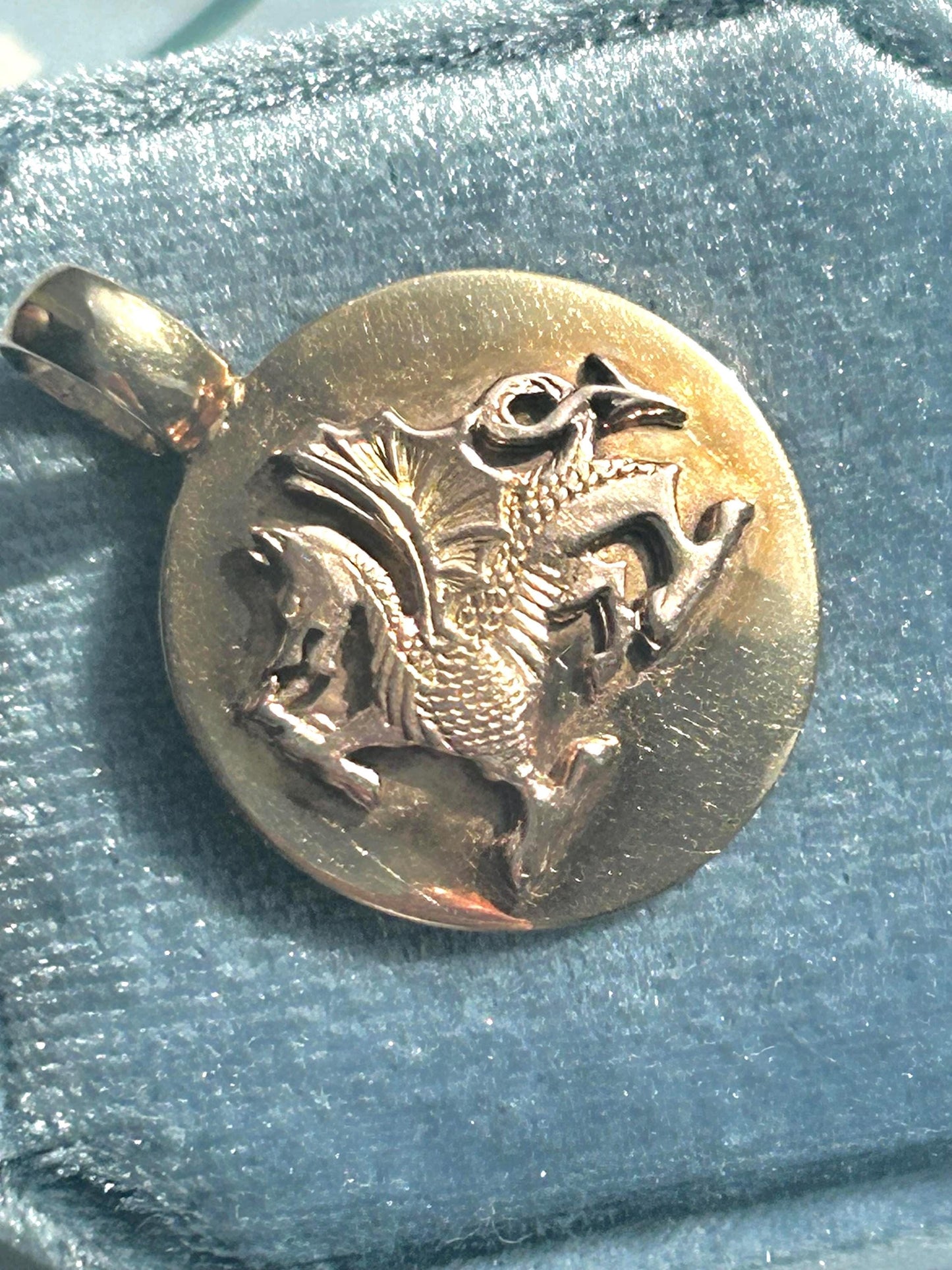 Vintage 9ct Heavy Wales Pendant, Welsh Dragon Medallion, Solid Gold Wales Cymru Statement Jewelley - Stunning Detail. Solid Yellow Gold 9k