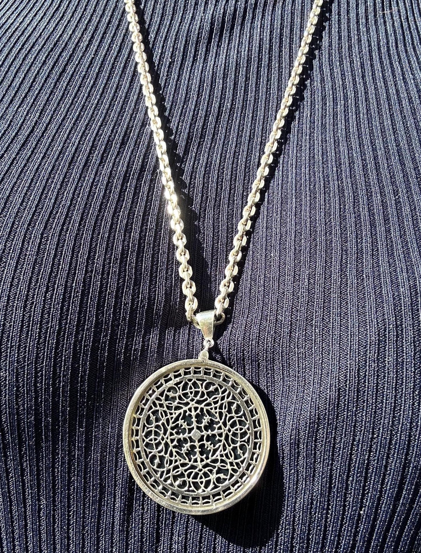 Vintage Silver Medallion Necklace, Chunky Filigree Silver Onyx Retro Necklace, 24" Chunky Chain, 80s London Made Silver Jewelry, Rare Find.