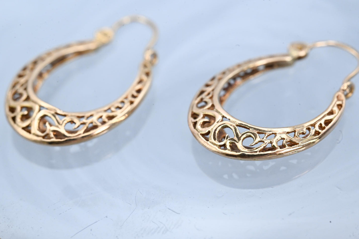 Vintage 9ct Gold Filigree Hoop Earrings | Medium Gold Hoops, Classic Retro Jewelry Gift, 9K Unusual Gold Earrings, Mid-Century Jewelry