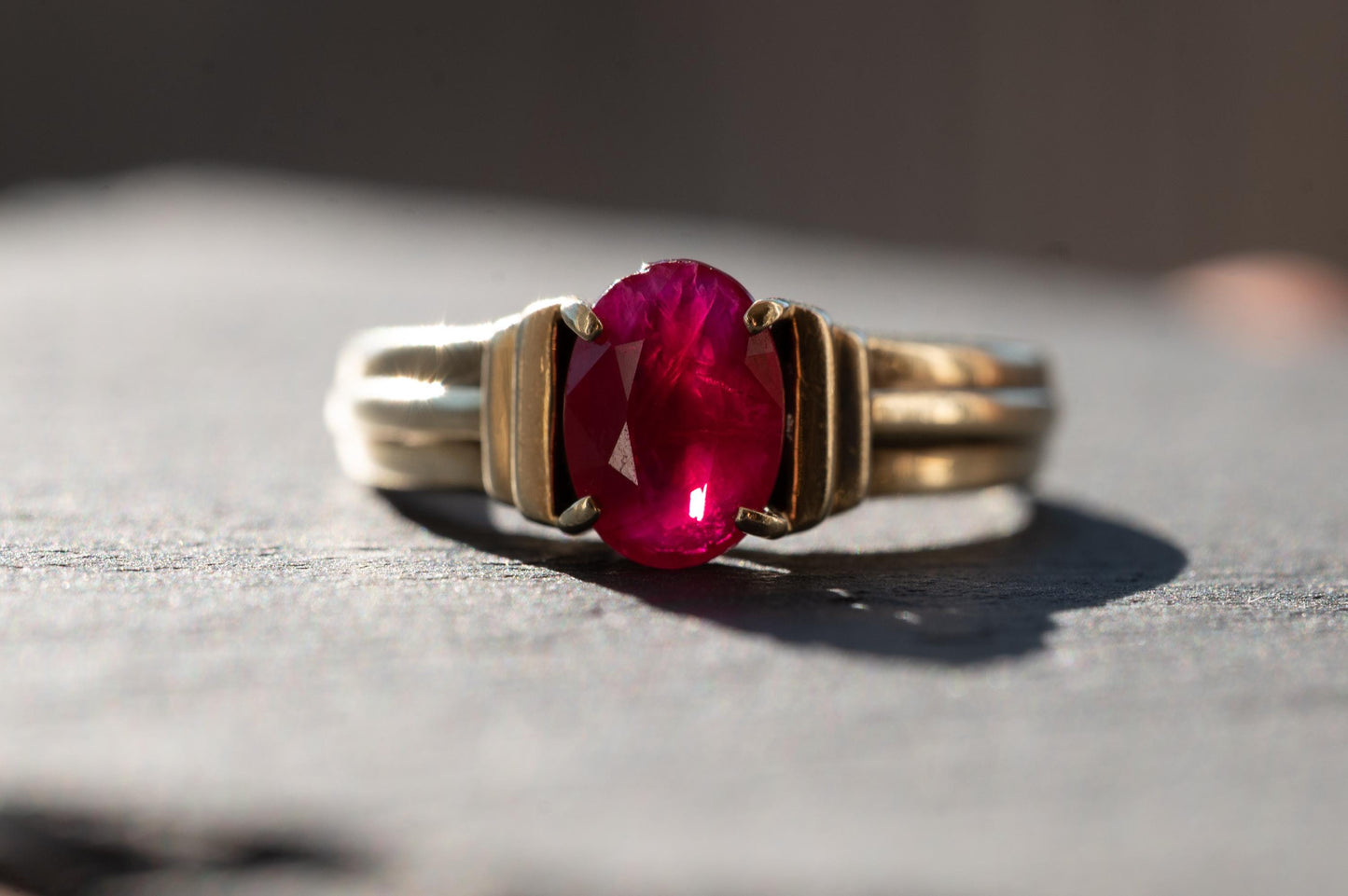 Stunning Vintage 9ct Gold Ruby Solitaire, Unusual Ring , Fully Hallmarked British Vintage. July Birthstone/ Size L / US: 6
