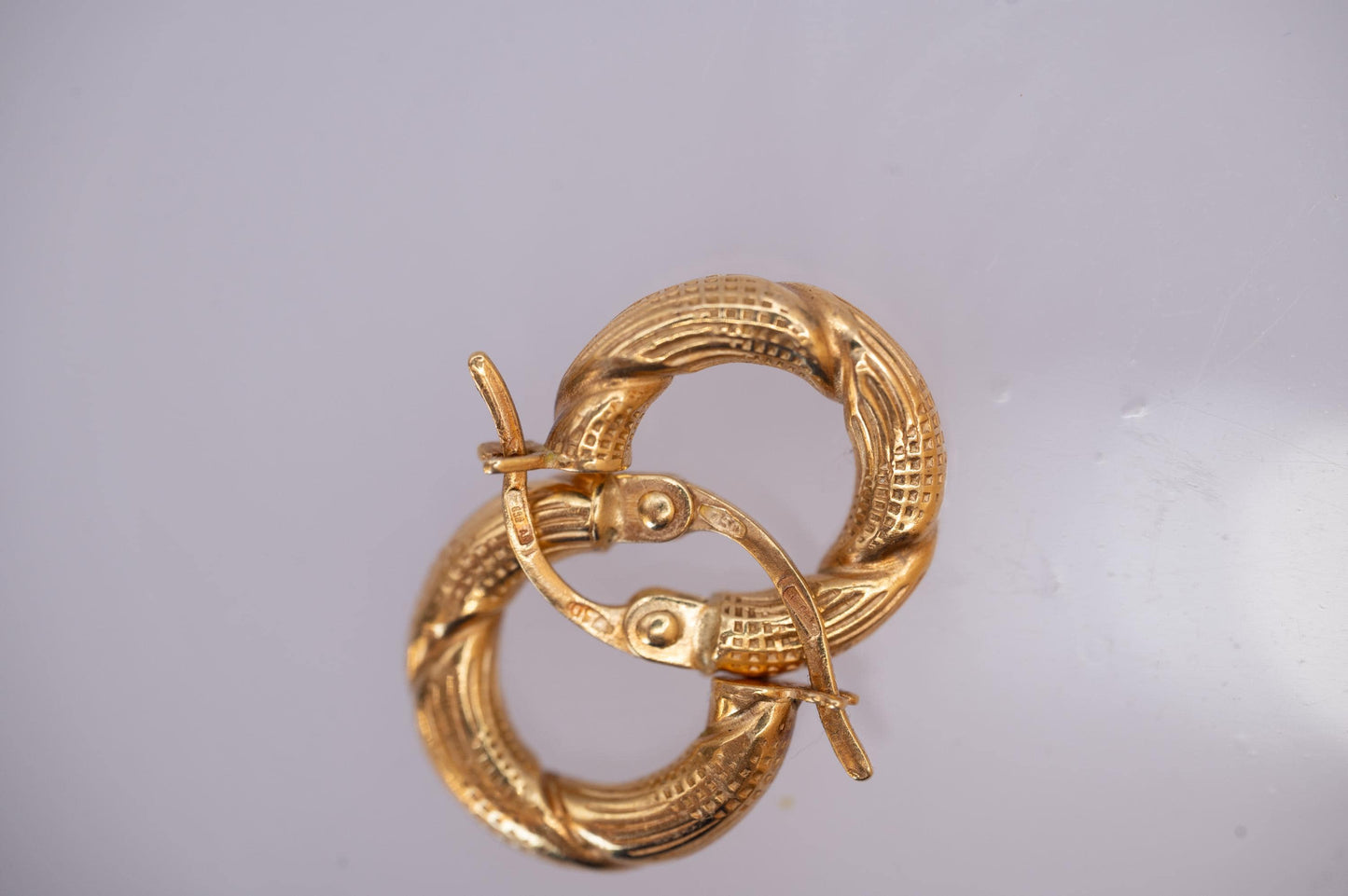 Vintage 18ct Italian Gold Creole Hoop Earrings – Comfortable Size - Twist Design Elegant Yellow Gold Hoops, Hallmarked 750, 18K Solid Gold