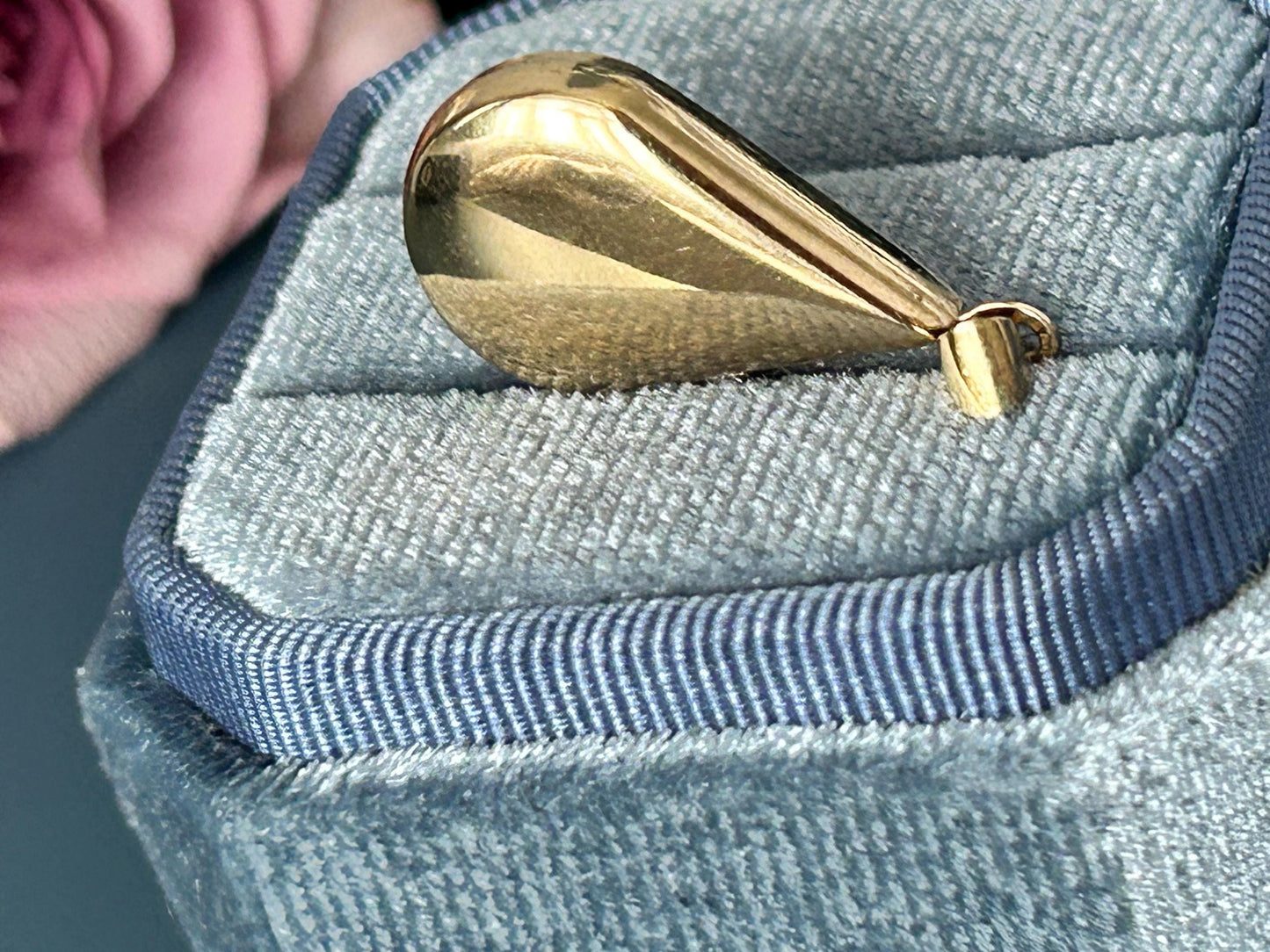 Vintage 90's Tear Drop Photo Locket Pendant, 9ct yellow and white gold - Birmingham Assayed, Dainty Photo Jewellery, Sentimental Gift