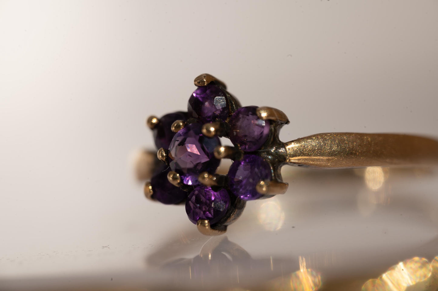 Vintage 9ct Gold Amethyst Forget-Me-Not Romantic Ring. Pretty Floral Jewellery Purple - February Birthstone, Ring Size UK I / US: 4.5