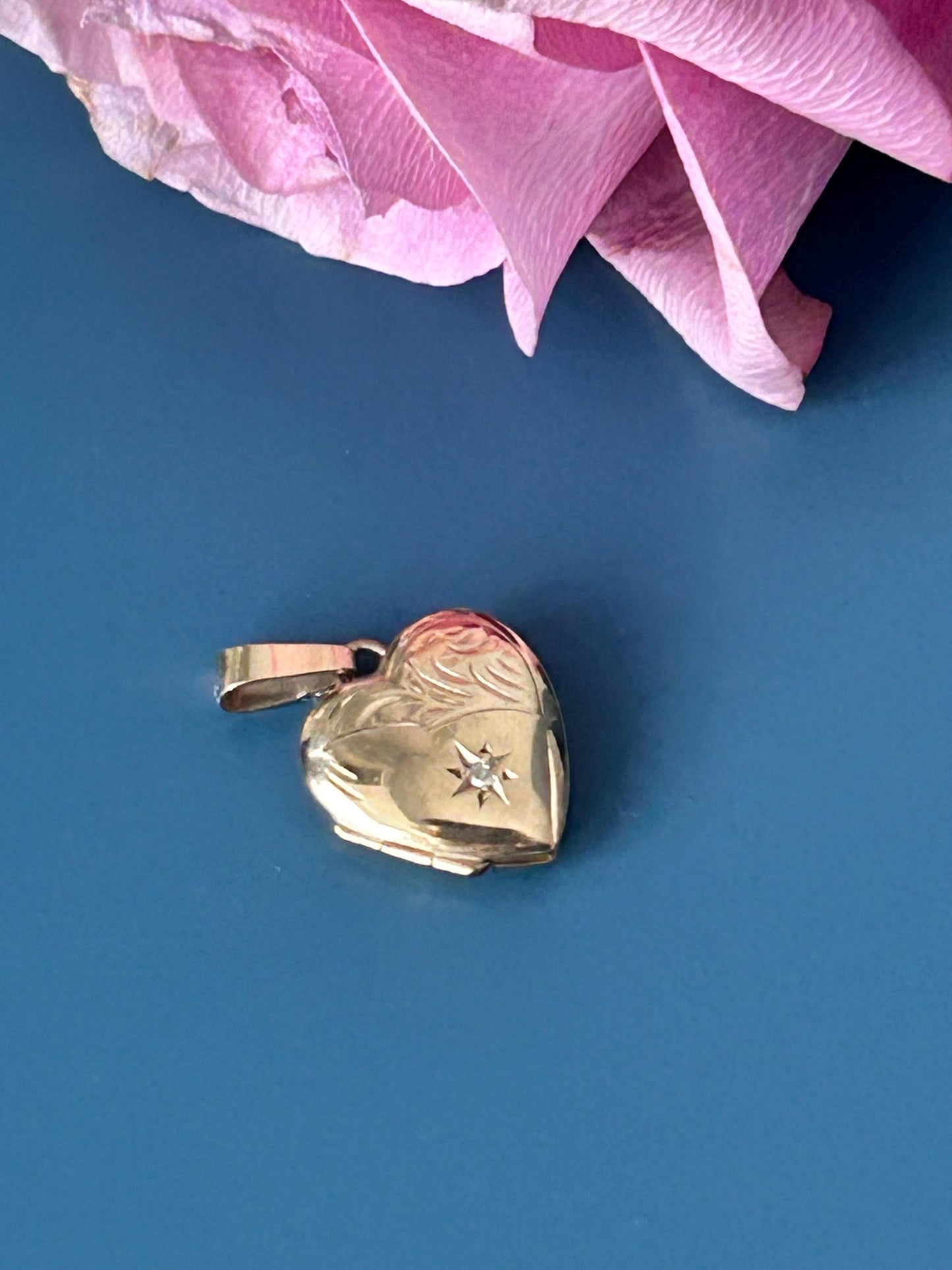 Vintage 9ct Yellow Gold Heart Locket with Diamond, Dainty Gold Photo Pendant, Real Diamond Keepsake Memory Jewelry, Unusual Heart Pendant