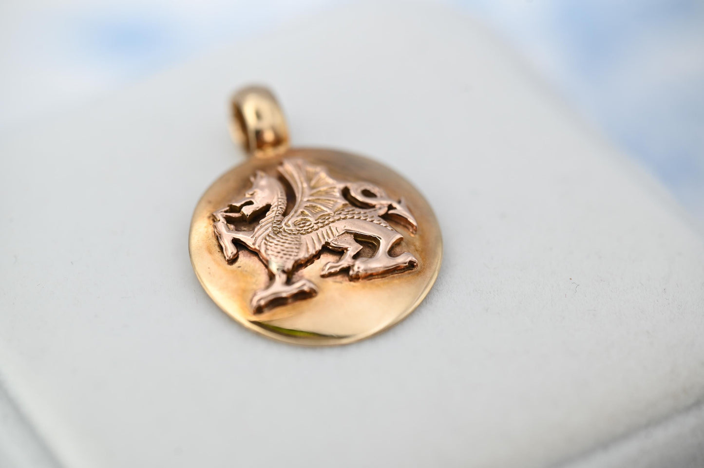 Vintage 9ct Heavy Wales Pendant, Welsh Dragon Medallion, Solid Gold Wales Cymru Statement Jewelley - Stunning Detail. Solid Yellow Gold 9k