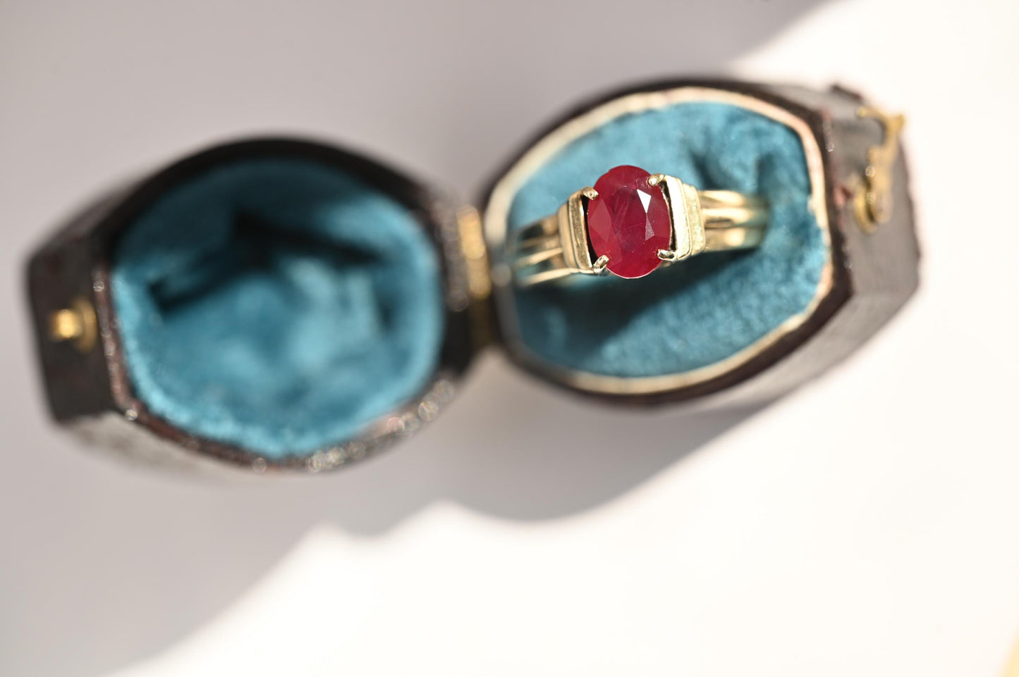 Stunning Vintage 9ct Gold Ruby Solitaire, Unusual Ring , Fully Hallmarked British Vintage. July Birthstone/ Size L / US: 6