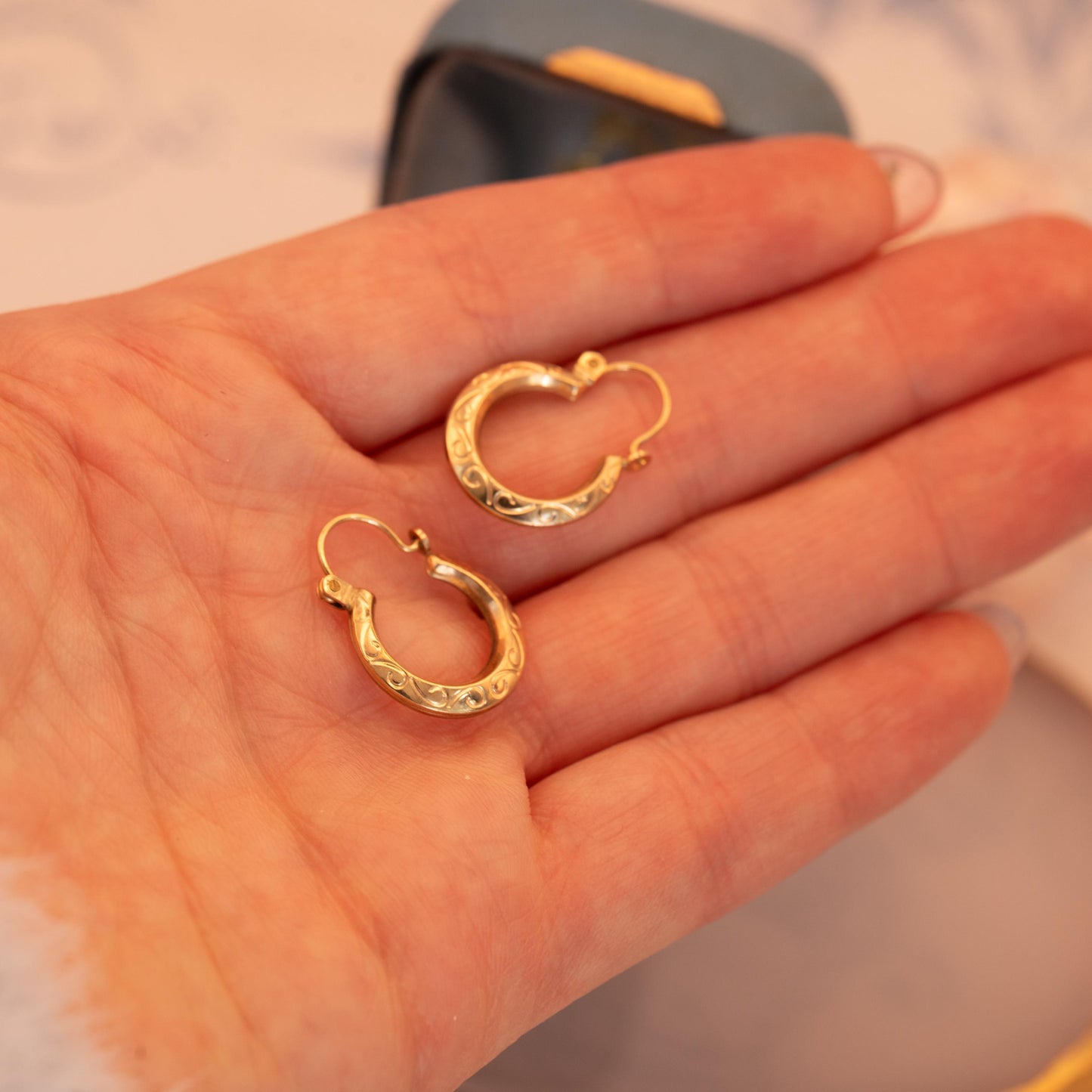 Vintage 9ct Gold Hoop Creole earrings | Simple Gold Hoops Minimalist Jewelry 9k
