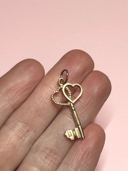 Antique (1927) 9ct Gold Double Heart Key Charm Pendant - Collectors Charms 9k Gold