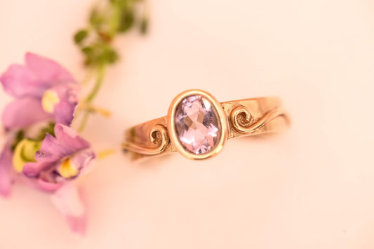 Rose de France Amethyst Gem-9ct Yellow Gold Hallmarked- Clogau Vintage Ring.