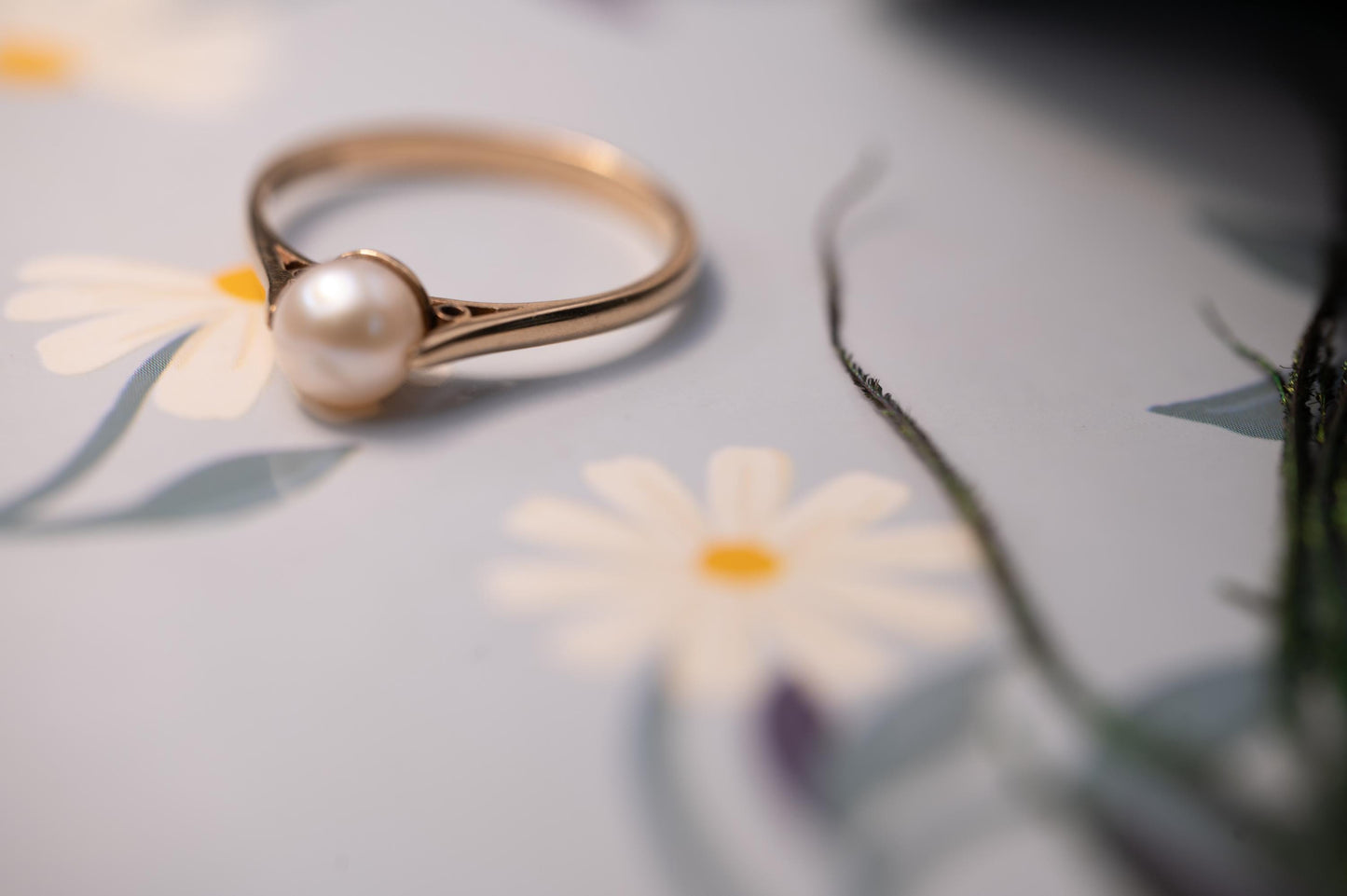 Vintage Cultured Pearl Solitaire 9ct Gold Hallmarked Ring 90s Birmingham - Dainty Ring / Bridal Jewellery