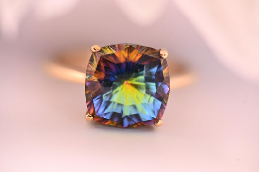 Beautiful Vintage Sterling Silver - Gold Gilded - Mystic Topaz Solitaire - Cocktail Dress Ring