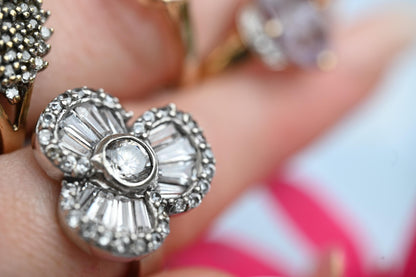 silver sparkly ring with cubic zirconia encrusted flower - statement jewellery - very pretty - real silver - vintage 90s item