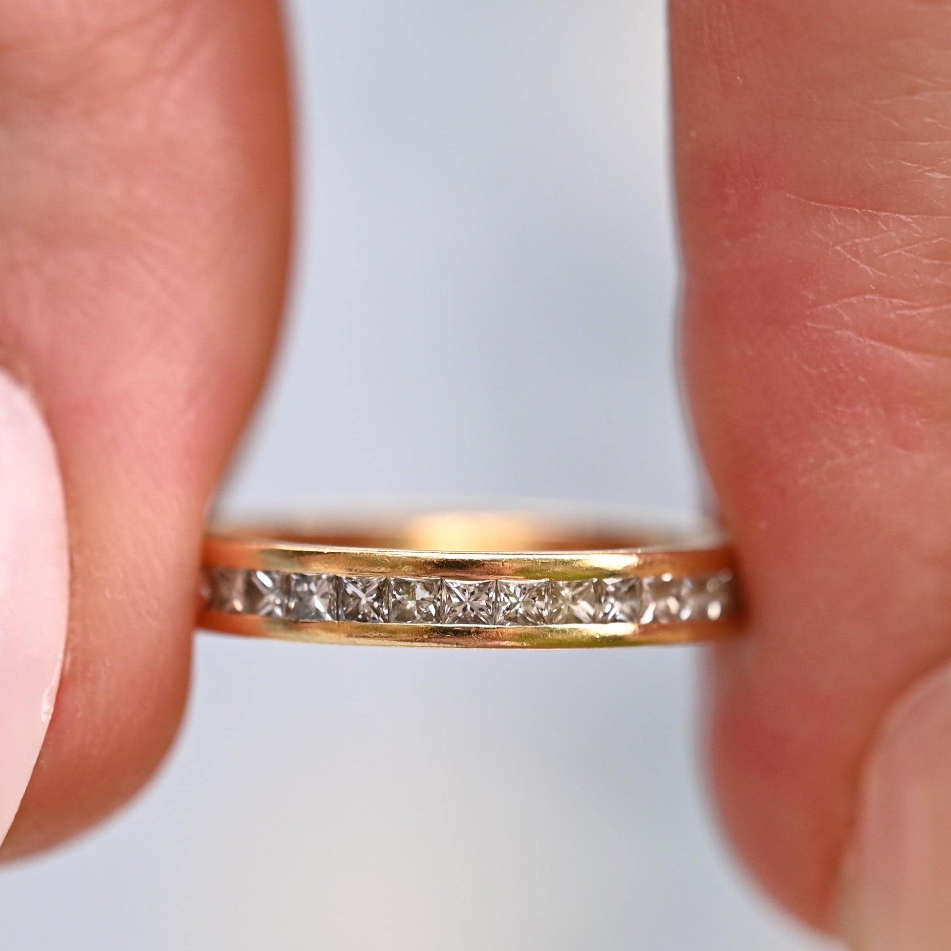 rare find- Renowned Fine Bridal Jewellery by Domino England Full Band Eternity with Princess Cut Brilliant Diamonds with 1.225 ct made with lush 18ct yellow gold - a perfect sophisticated diamond ring