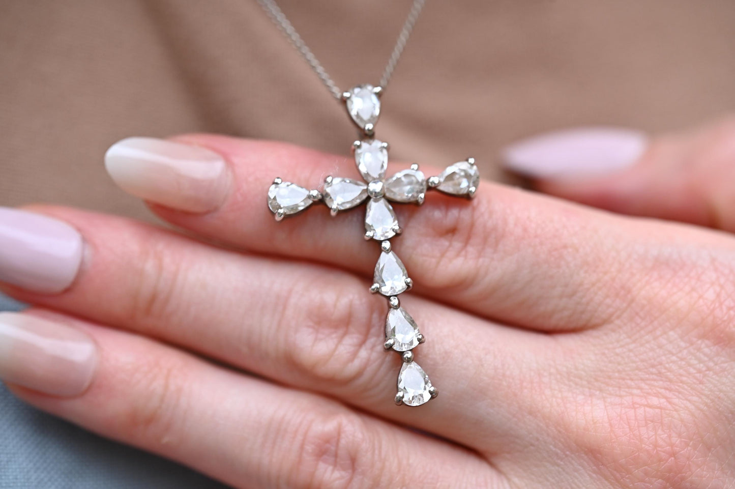 Vintage Jewellery - Sterling Silver Large Cross Pendant Necklace Heart Shaped White Crystals, Italy 1960