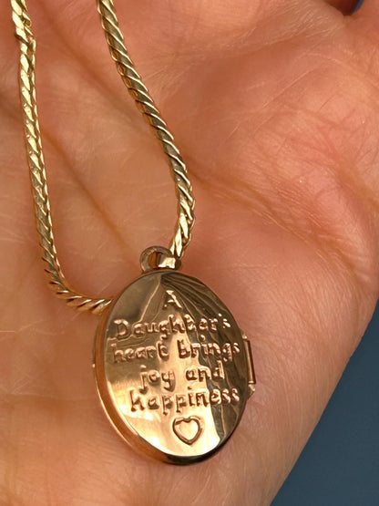 Vintage 80s 'Daughter' Photo Keepsake Locket, Oval 9ct Yellow Gold with Inscription. England Assayed, Photo Sentimental Keepsake Jewelry