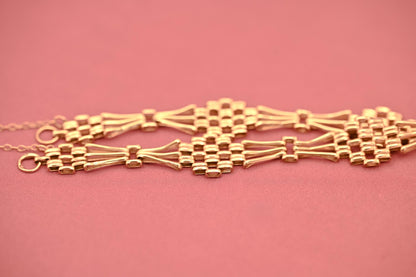 Vintage 1970s 9ct Yellow Gold Bracelet, Smooth Geometric Gate Bracelet, Retro Jewellery, Charm Heart Jewelry, Unusual Jewellery - 9K Estate
