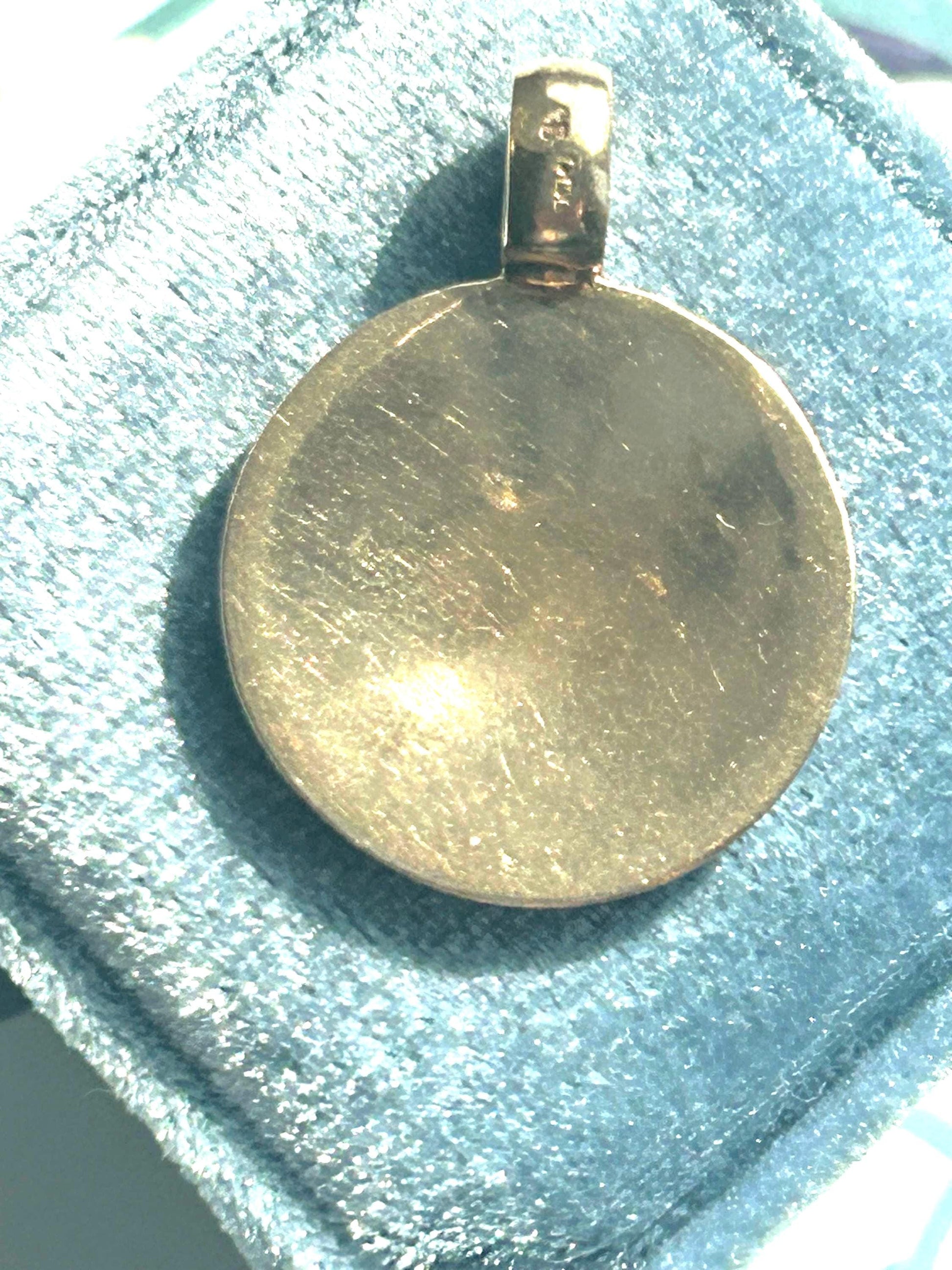 Vintage 9ct Heavy Wales Pendant, Welsh Dragon Medallion, Solid Gold Wales Cymru Statement Jewelley - Stunning Detail. Solid Yellow Gold 9k