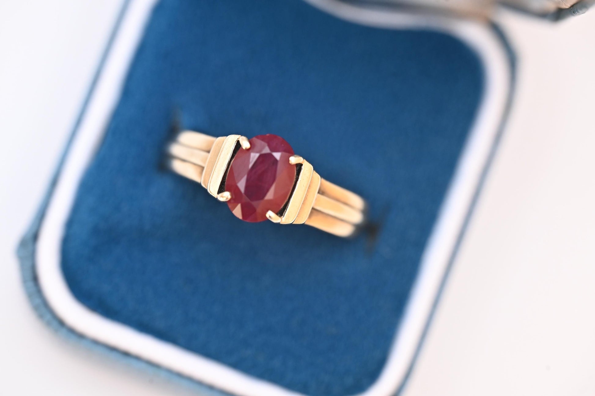Stunning Vintage 9ct Gold Ruby Solitaire, Unusual Ring , Fully Hallmarked British Vintage. July Birthstone/ Size L / US: 6