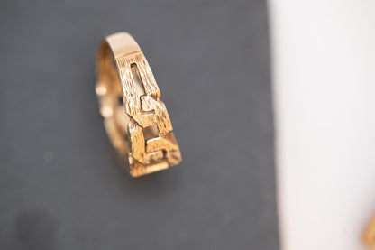 Vintage 9ct Chunky Signet Curb Link Ring, Heavy Jewelry mens ring, Solid Gold England Assayed Size S / 9.5, Estate Jewellery 9k