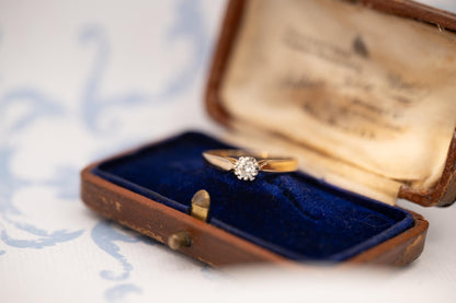 Vintage 9ct Yellow Gold Classic Solitaire Engagement Promise ring with Natural Diamond, 0.15ct Solitaire, England Assayed UK M US 6.5