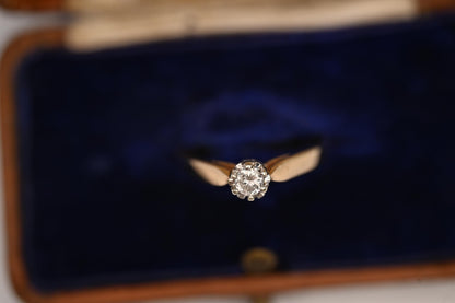 Vintage 9ct Yellow Gold Classic Solitaire Engagement Promise ring with Natural Diamond, 0.15ct Solitaire, England Assayed UK M US 6.5