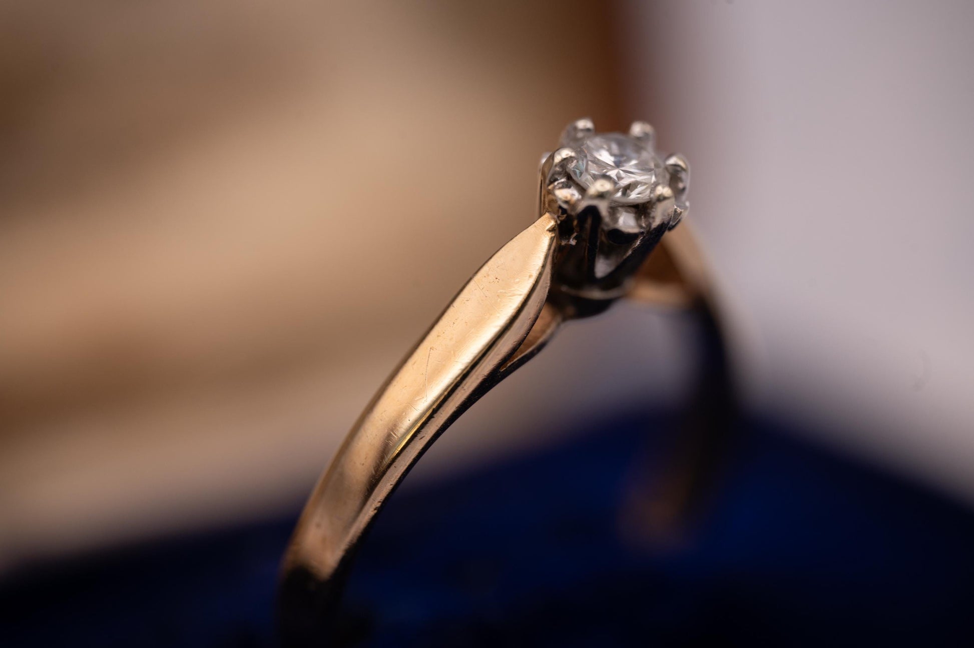 Vintage 9ct Yellow Gold Classic Solitaire Engagement Promise ring with Natural Diamond, 0.15ct Solitaire, England Assayed UK M US 6.5