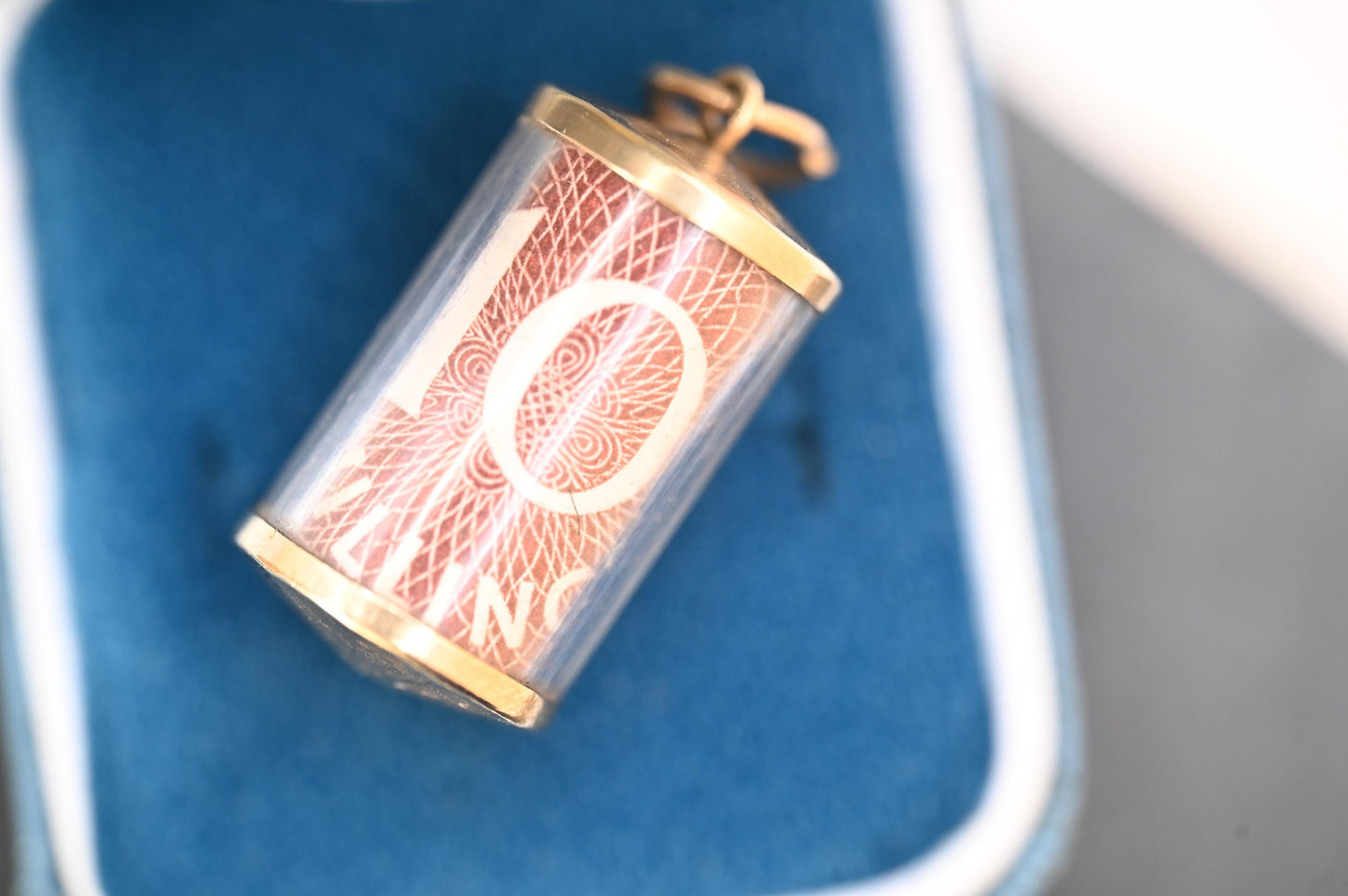 Vintage 10 Shilling Note Pendant Necklace, Novelty Gold 9ct English Jewelry Charm