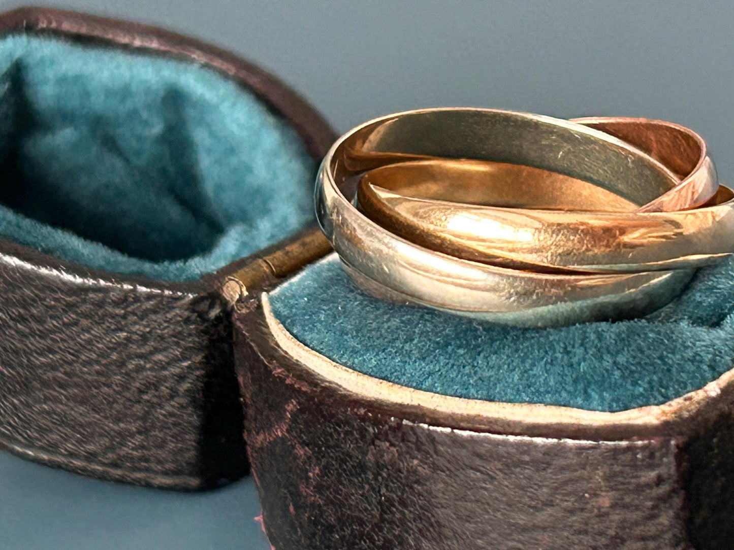 Vintage Russian Tri-Gold Wedding band 9ct Gold, 7mm Band Size UK O / US 7.5 9K England Assayed Jewelry