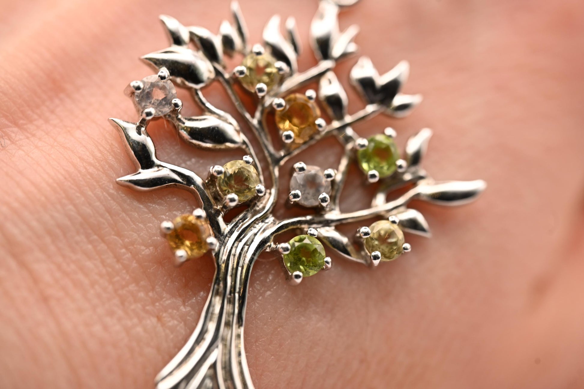 Solid 925 Sterling Silver Tree of Life Pendant Necklace Chain Jewellery - Gift Boxed