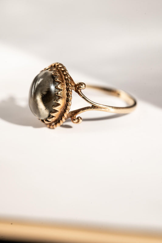 Vintage 9ct Rock Crystal Ring / Rope Border with ornate shoulders. Unusual Ring 9k 1960s Jewellery, UK: K / US 5.5