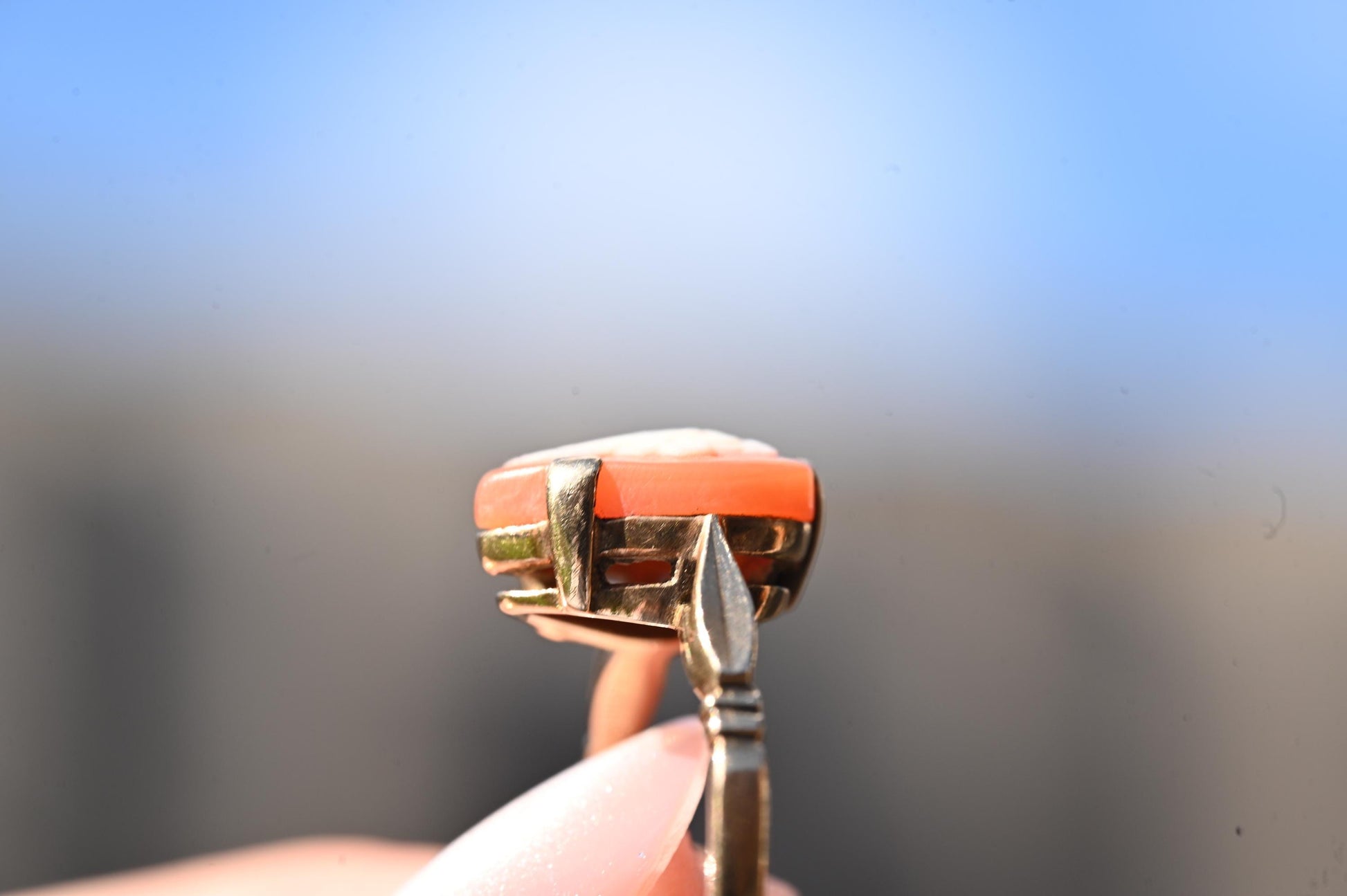 Mid-Century Vintage 9ct Gold Heart Cameo Ring, Romantic figure Size R / 8.5, Pretty Heart Jewellery 9k, Unusual Ring England Assayed