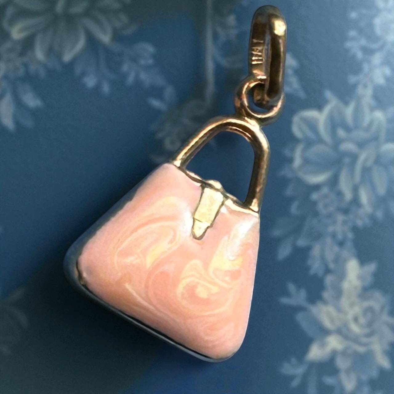 1980s Vintage 9ct Gold Pink Bag Charm, Pretty Handbag Charm Pink Enamel, Sweet Charm/Pendant - Collectors Charm. Novelty Bracelet Charm.