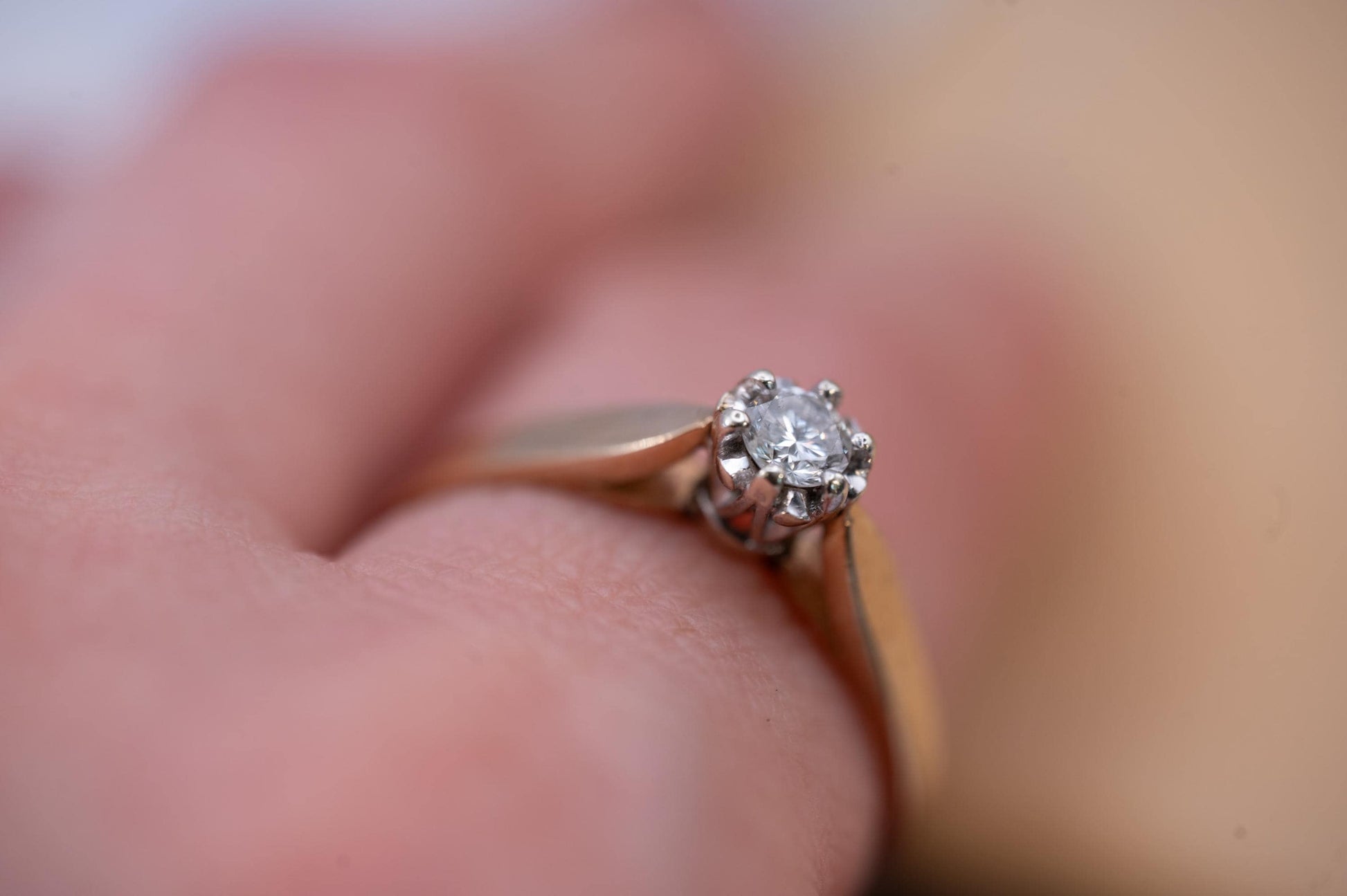 Vintage 9ct Yellow Gold Classic Solitaire Engagement Promise ring with Natural Diamond, 0.15ct Solitaire, England Assayed UK M US 6.5