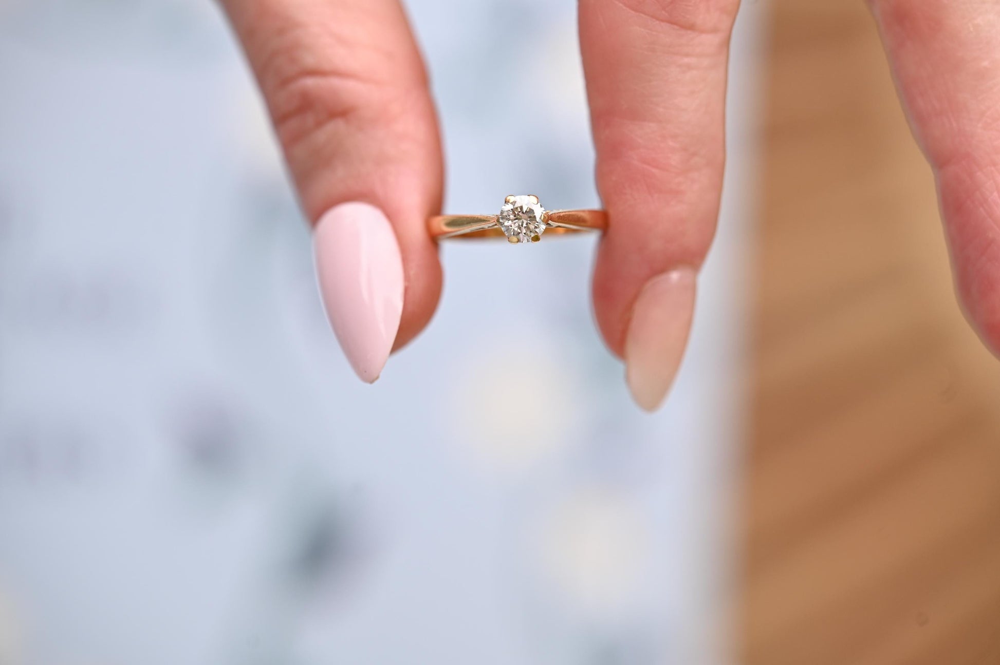 Vintage 9ct Yellow Gold Classic Solitaire Engagement Promise ring with Natural Diamond, 0.15ct Solitaire, England Assayed UK M US 6.5