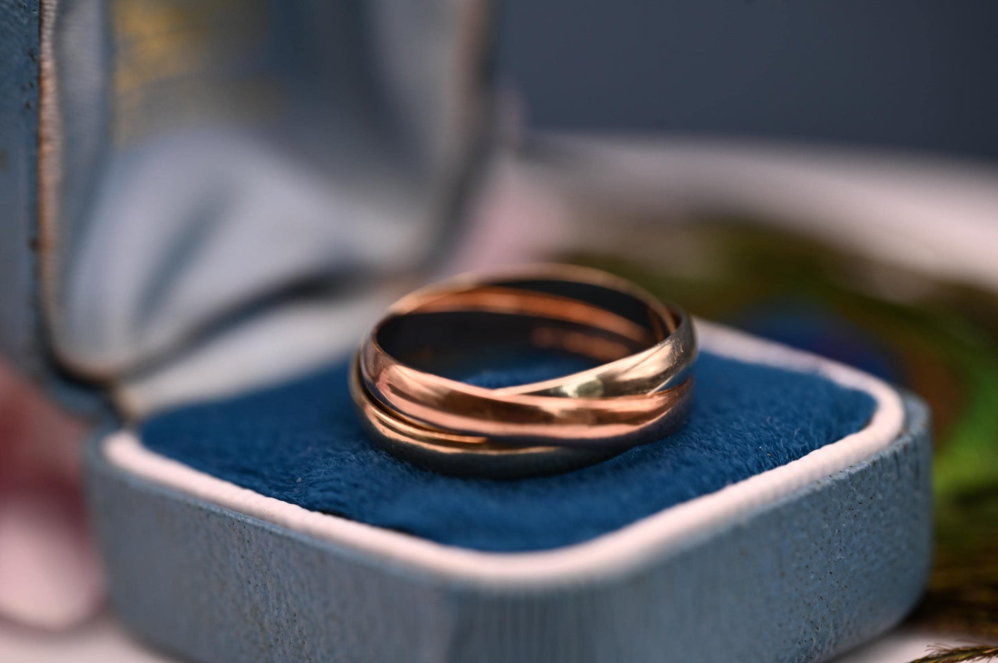 Vintage Russian Tri-Gold Wedding band 9ct Gold, 7mm Band Size UK O / US 7.5 9K England Assayed Jewelry