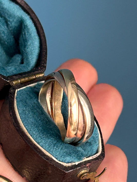 Vintage Russian Tri-Gold Wedding band 9ct Gold, 7mm Band Size UK O / US 7.5 9K England Assayed Jewelry
